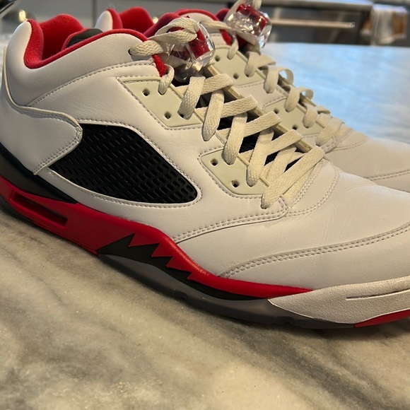 Jordan 5 red thunder low men’s 14 - Picture 1 of 5